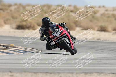 media/Oct-04-2025-CVMA (Sat) [[408bcdd6e4]]/Race 4-Formula Middleweight (Holeshot)/